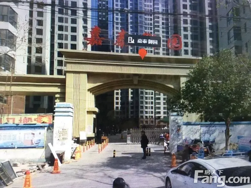 嘉泰御园4室2厅2卫南北朝向2650.00元/月出租