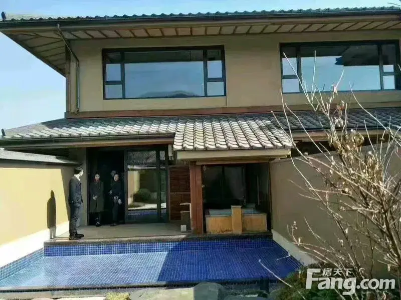 豪华装修,温泉入户,大连开发区金石滩汤景泽温泉别墅