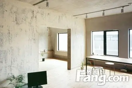 墙面掉漆怎么补救