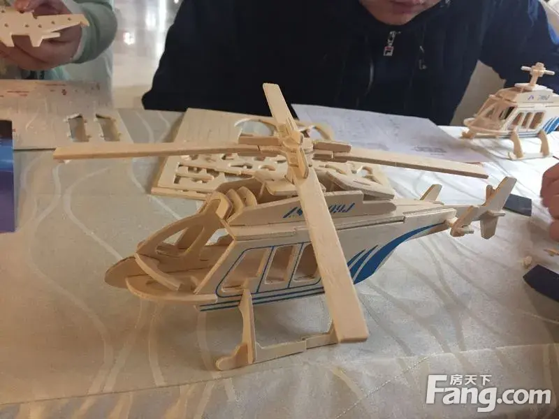 保利金香槟周末军模DIY,在保利过了个趣味周末!