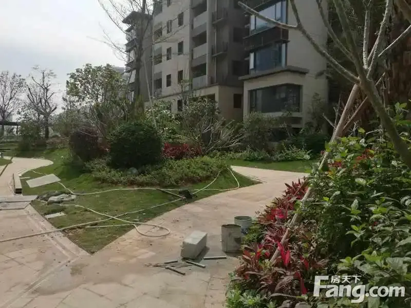 实拍山语海项目现场,山海之间