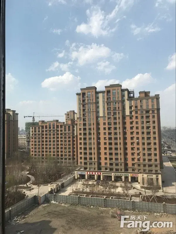 【踩盘实探】金色8里城现房小户,即买即住,4500元每平! 【踩盘实探】金色8里城现房小户,即买即住,4500元每平!