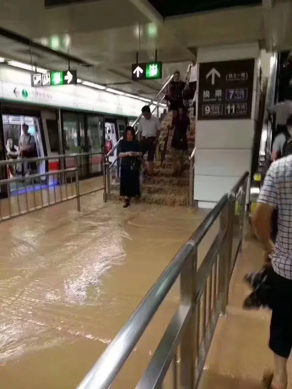 ͻ¼ԤءϮ̨ɫԤΪɫ