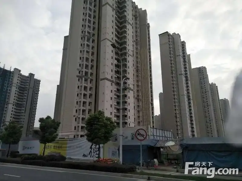 请输入帖子标题 字数上限40个汉字