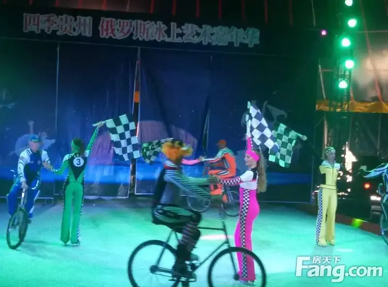 图集|俄罗斯美女帅哥的表演美得简直是不要不要的 图集|俄罗斯美女帅哥的表演美得简直是不要不要的