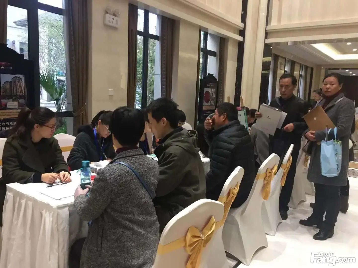 恭贺汇君城业主盛大收房!!!