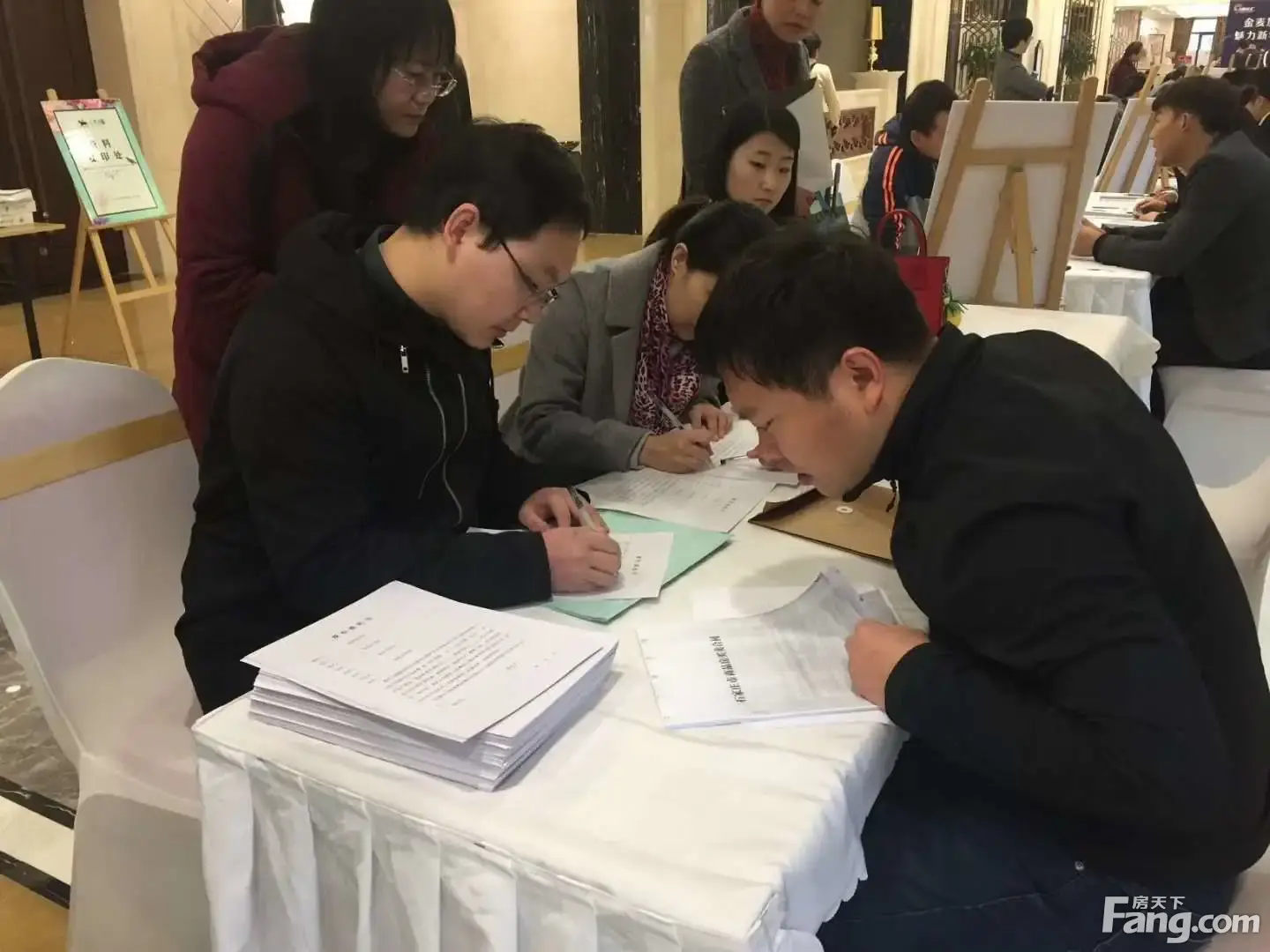 恭贺汇君城业主盛大收房!!!