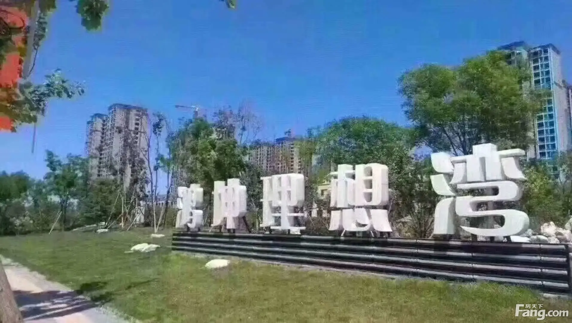 ӱ 40
