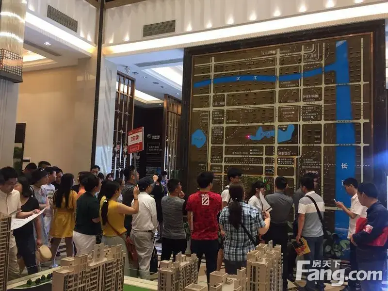 龙湖春江彼岸实地看房,有图有真相