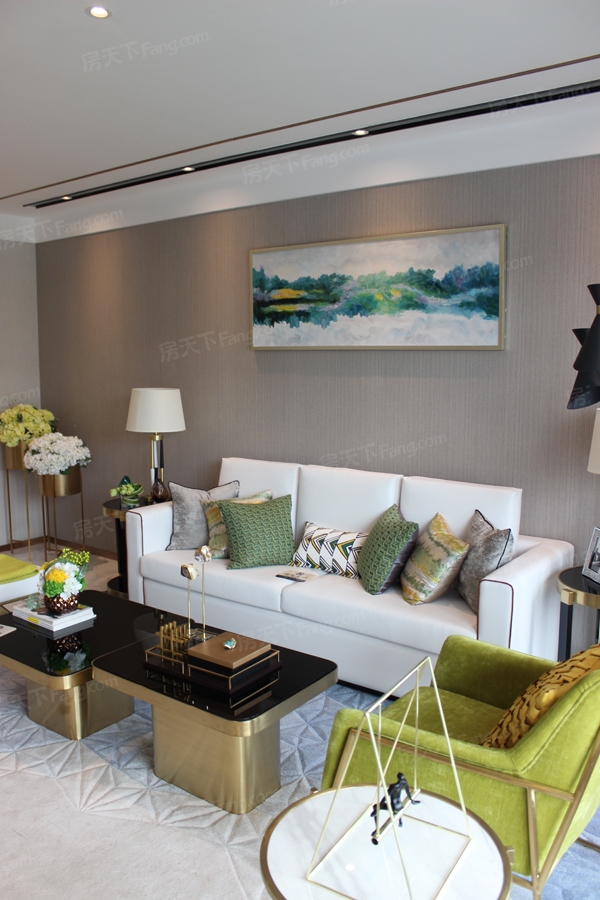 银盛泰博观新城高层A2户型样板房，给自己一个别致的家！