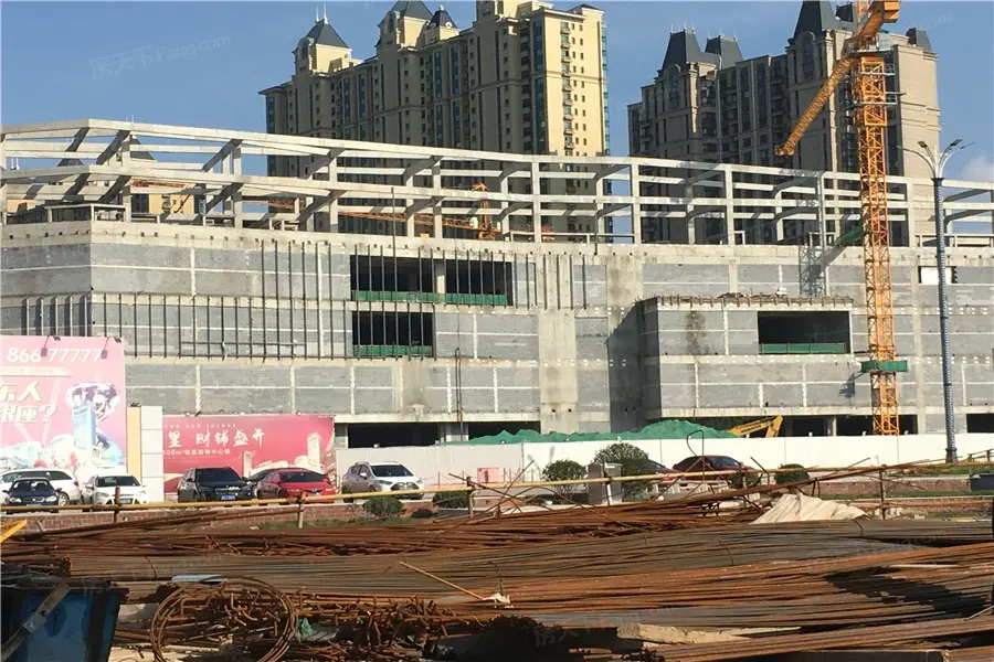 万虹广场施工进度实景图