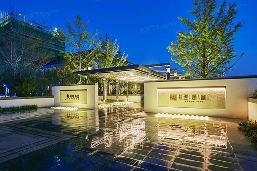 绿地理想城位于南京市江宁区 正方中路.