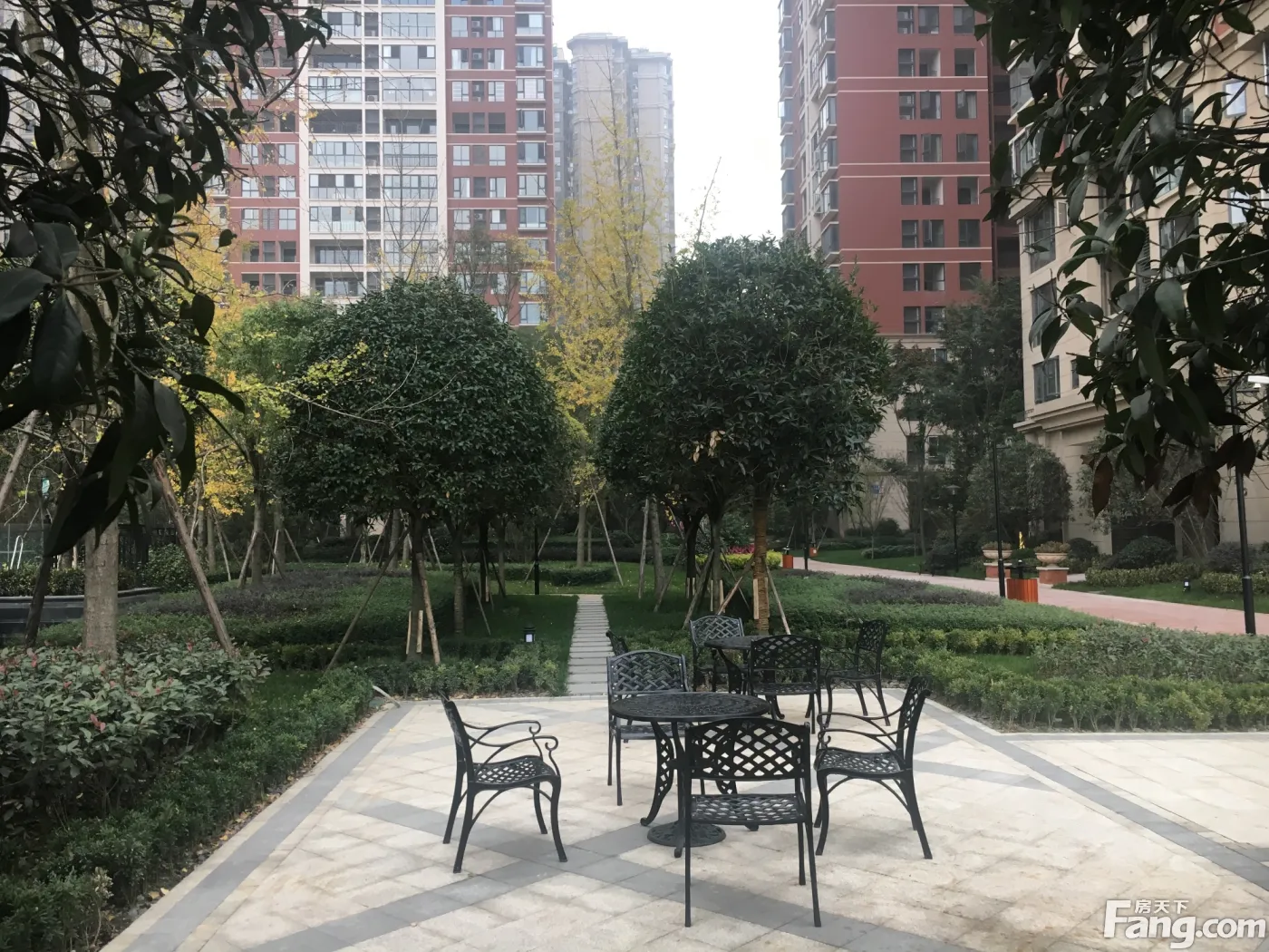 九龙仓时代上城3室2厅2卫南朝向2600.00元/月出租