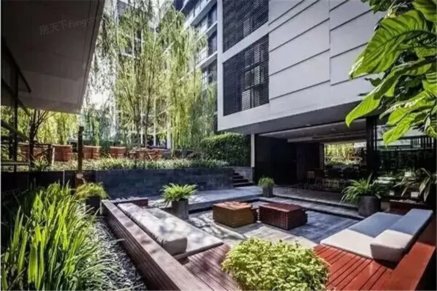 实景图:售楼处实景图