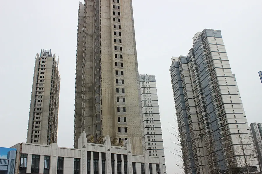于上传 图片名称:最新工程进度实景图 标签: 临沂 外滩龙庭