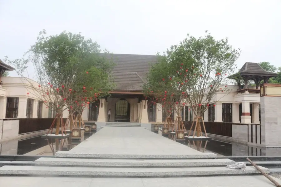 奥园公园府邸4室2厅3卫南朝向4900.00元/月出租