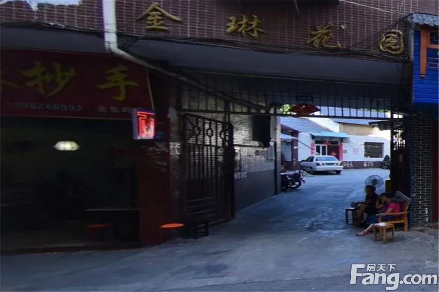 金琳花园1室1厅1卫东南朝向500.00元/月出租