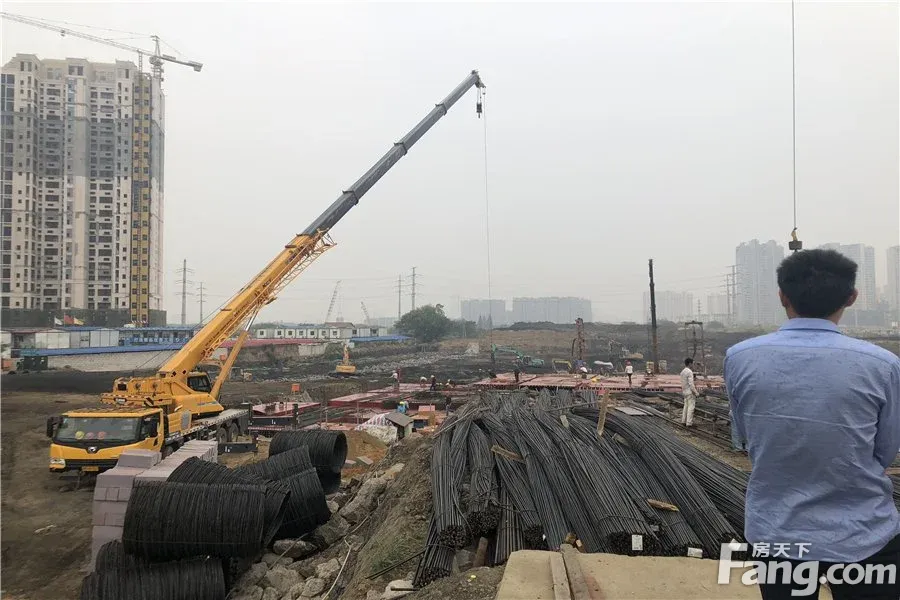 奥园铂翠中央3室2厅2卫南朝向3000.00元/月出租