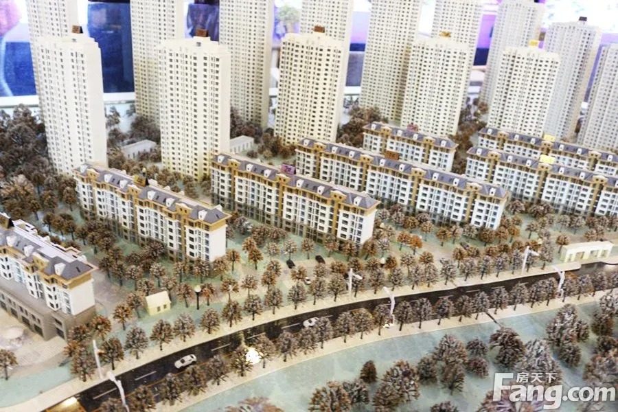 整租·路劲隽澜湾绿境华庭3室1厅