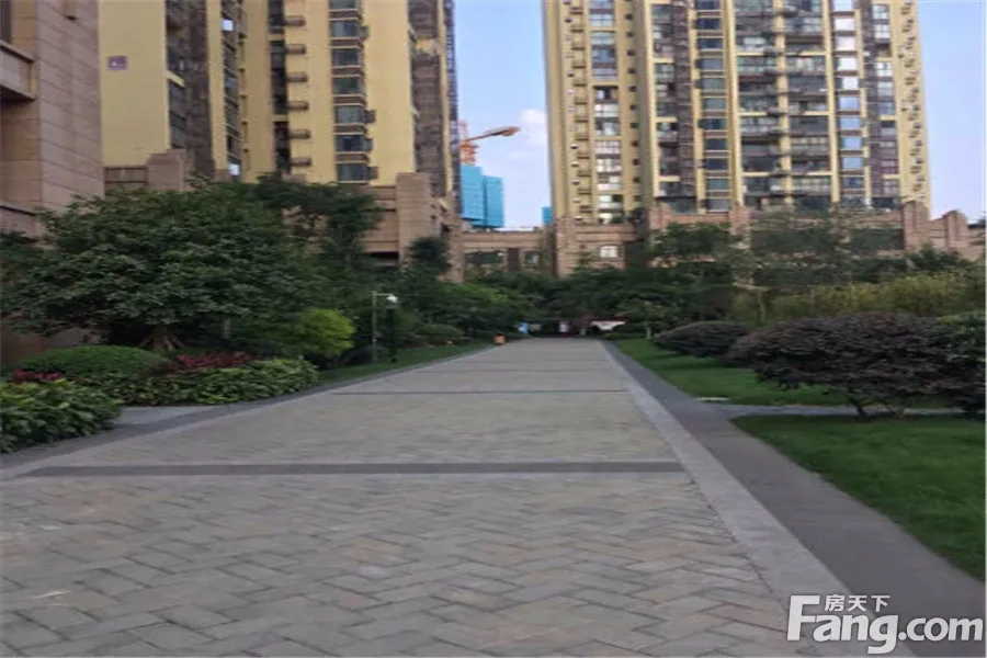 蓝光锦绣城一期 2室 1厅 77.05平米