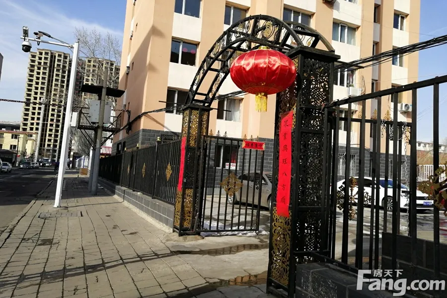 君安小区3室2厅1卫南北朝向1750.00元/月出租