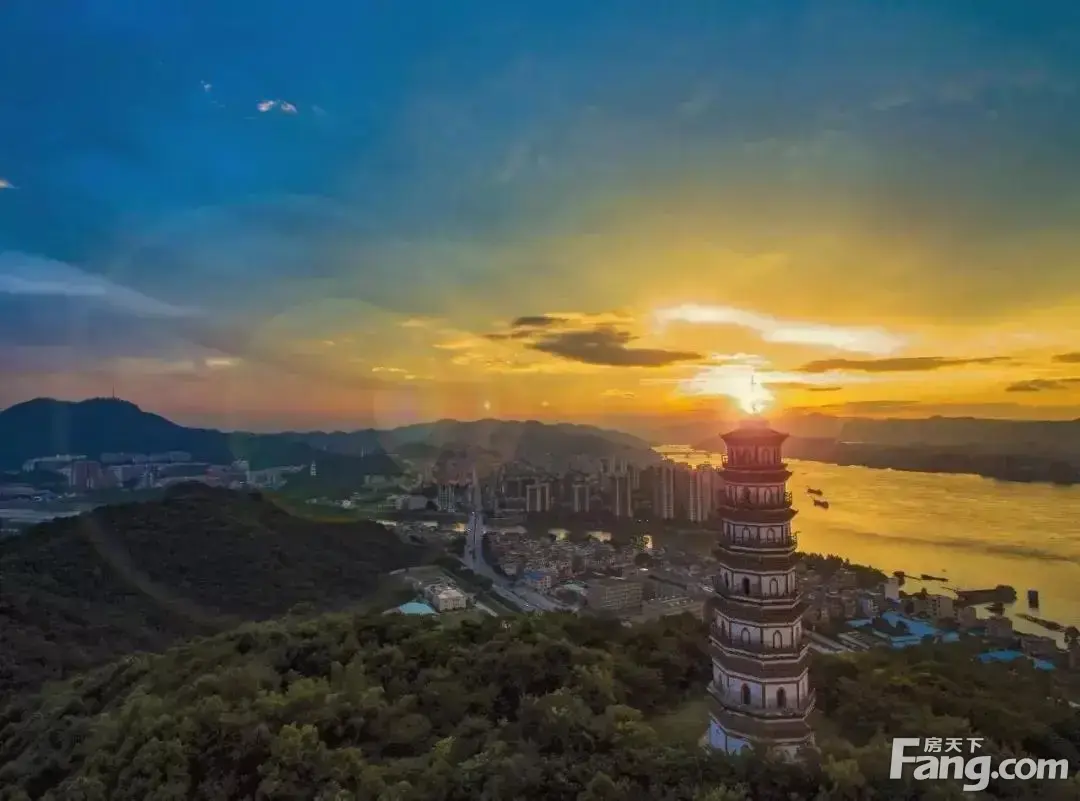 想领略海印·总统御山庄附近的秀丽,有这些肇庆旅游好