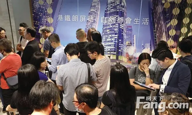 香港房产信息:朗城滙现7连挞 大手客弃购2伙损失逾130万