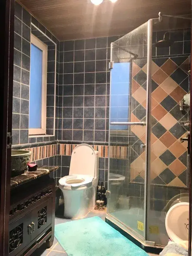 90O40O