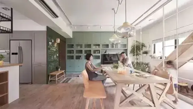 客厅不一样的c位,抛弃"沙发 电视 茶几"的出场方式,炸裂了