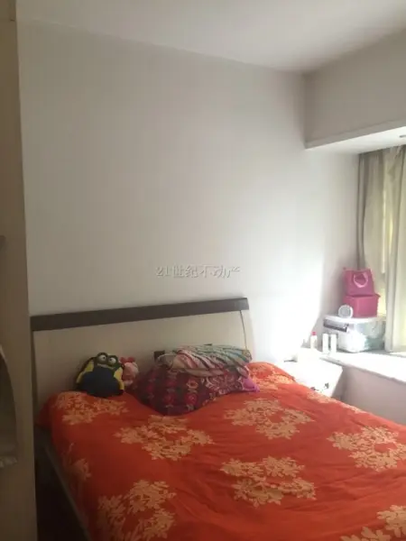 熙岸底楼带花园 房子精装修带车位 中海品质楼