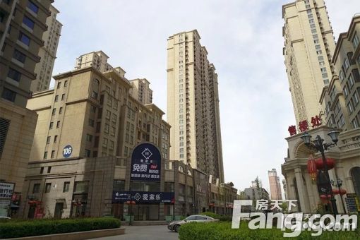 世博广场2室1厅1卫南朝向2200.00元/月出租