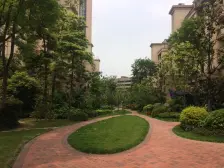 照母山光环商圈0距离。北大资源博雅 二房 95万 房源保真!