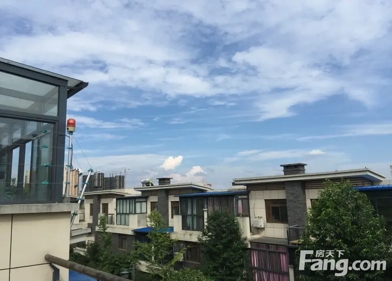 蔡甸区后官湖 千年美丽 中式四合院别墅 送花园
