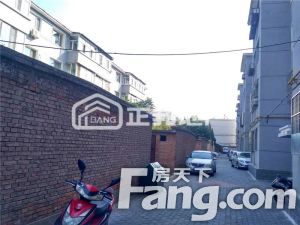 驰誉商圈,老干部休养所,中间楼层采光好,大两居