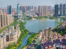 地上三层半地下二层!上河图别墅优质好房满二年双车位