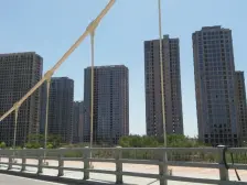 幸福滨水家园 近蝶湖 含车位 急卖 随时看房