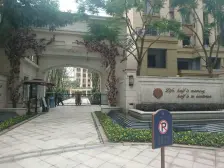 照母山洋房底跃,住家安静,户型方大正,单层面积大