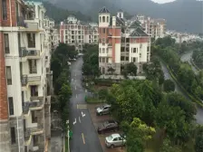 湖边别墅大花园带了20个停车位可做会所,5代同堂