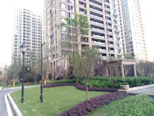 西永联排别墅!有天有地带花园+地下室两层