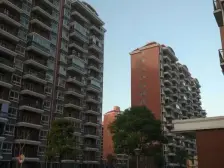 电梯房,独立电梯,客厅带阳台,小区中心位置,无税房,刚需好房