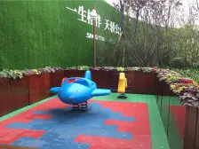 顶跃 带3个大露台 看龙凼山公园 安静 绿色