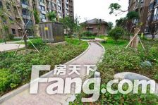 东 城 凯 亚 c 区 精 装 修 交 通 便 利