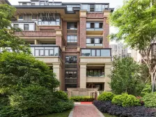 青山湖畔 户型方正 舒适 楼层佳光线良好品牌物业