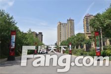 V七九间堂精装下叠,带产权车位和电梯 !