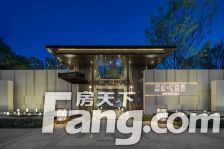 龙湖听蓝湾一期 4室2厅 南