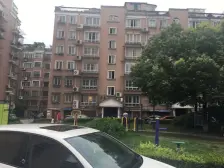 黎明花园五层楼中楼,阁楼空间高,南车库:20.8平米