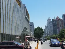 七里河地铁口,办公方便,楼层好,位置好