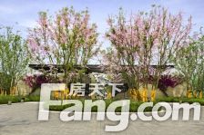 绿地新里城三期 4室2厅 东南