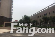 山畔景苑两室两厅,楼层好采光充足,看房提前预约。