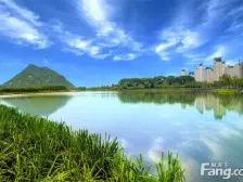 中海华山二环东环宇城旁,精装三室xue校旁